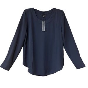 NWT Banana Republic Navy pleat back blouse
